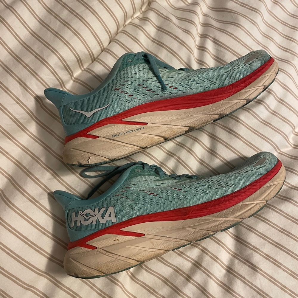 Women’s Hoka Clifton 8